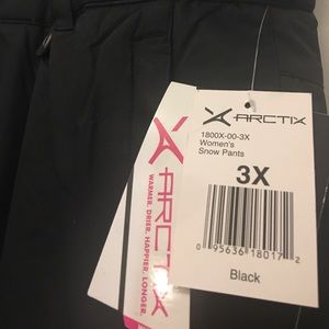 3X black Snow pants. Ski pants. Never used.